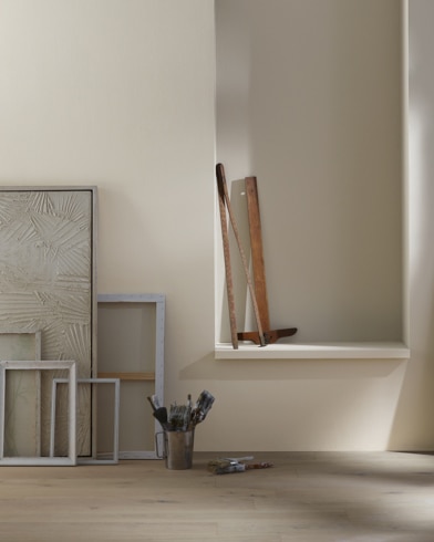 Painted walls with Plymouth Rock 1543