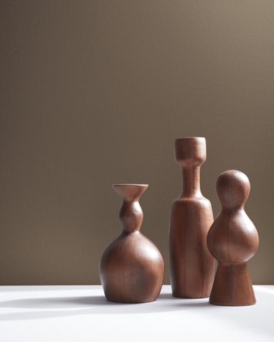 Painted walls with Brown Horse 2108-30