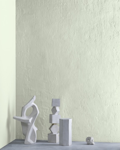 Painted wall with Par Four 470