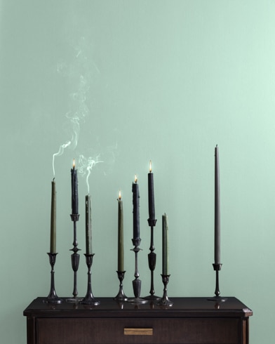 Painted wall with Bridal Bouquet 632