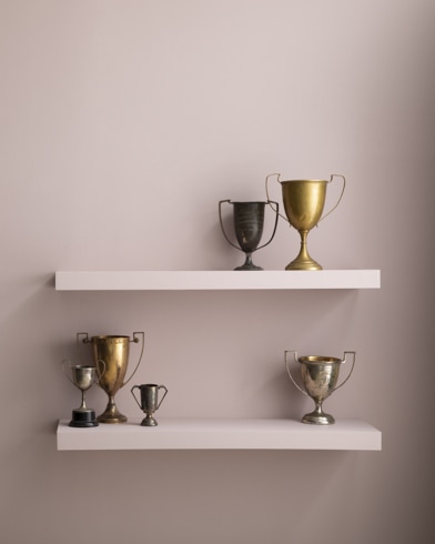 Painted wall with Batik AF-610