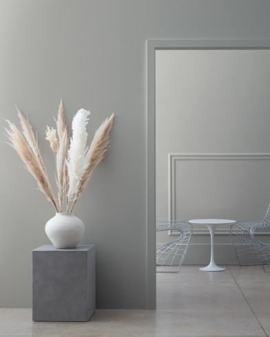 Painted wall with Storm AF-700