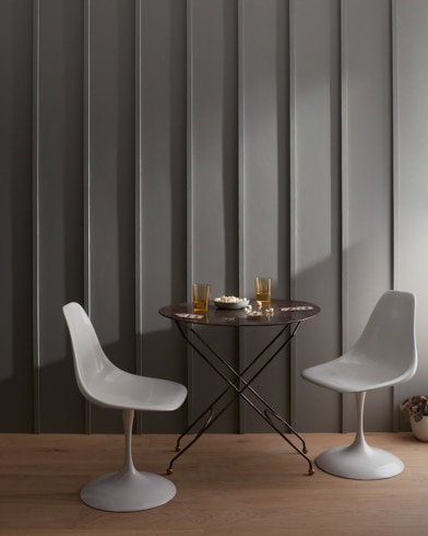 Painted wall with Cinder AF-705