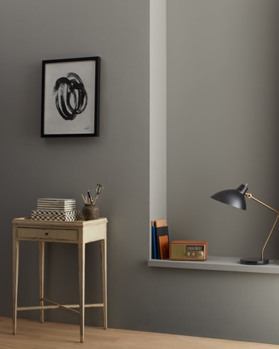 Painted wall with Chelsea Gray HC-168